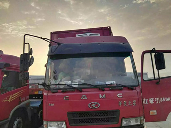 牽引車(chē)加裝空調(diào)